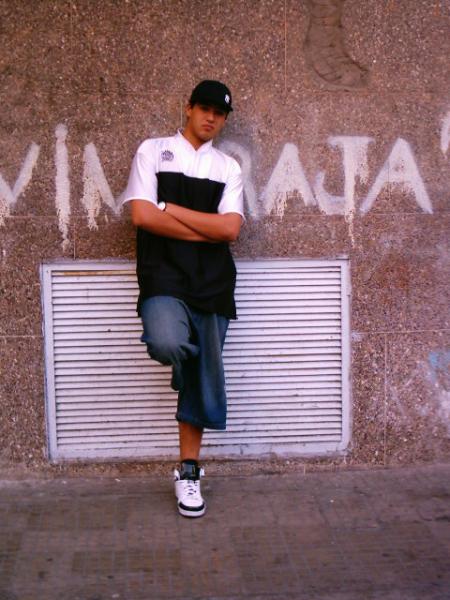  ReD-BoY--===(^_^)===--