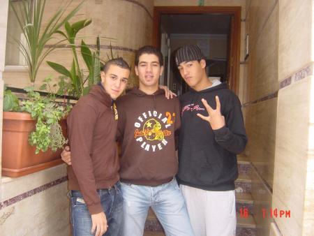 re c est moi et pouss et mon frero